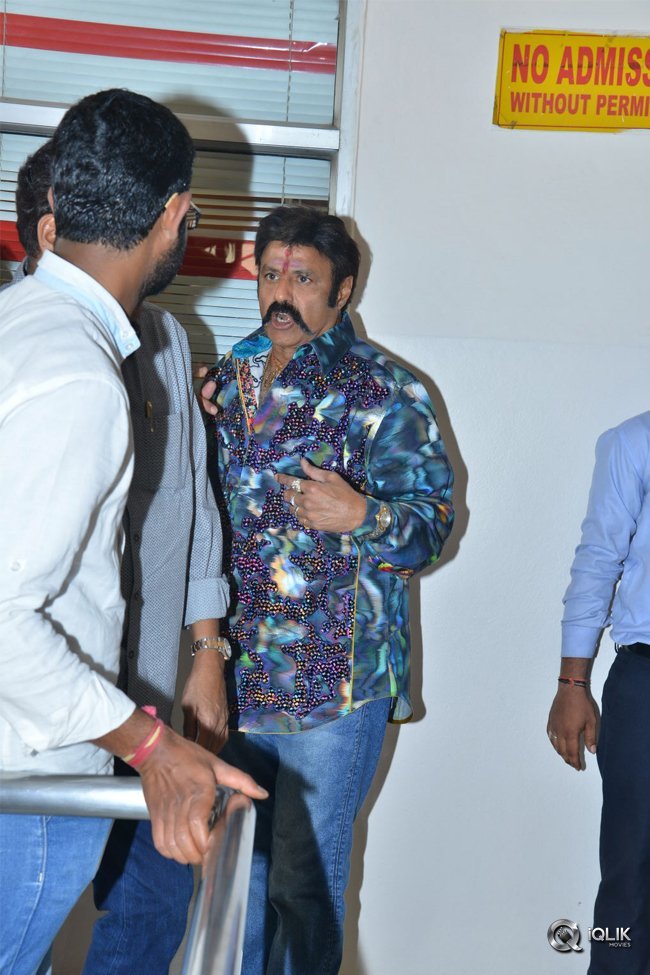 Jai-Simha-Movie-Premier-Show